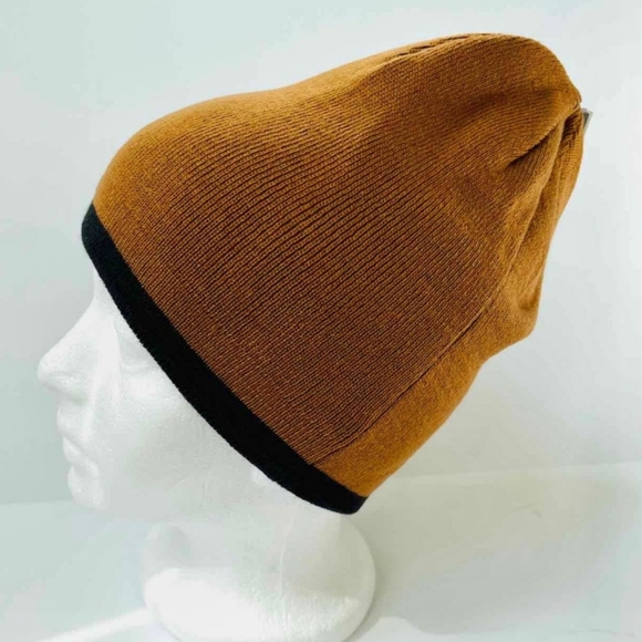 Michael Kors reversible winter hat NWT Tan/Black - Picture 2 of 4
